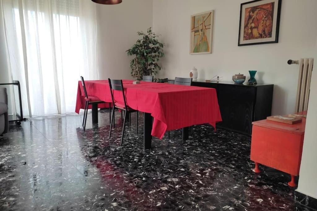 Casa Di Pipo - Appartamento Davanti Al Mare Pescara Exterior foto